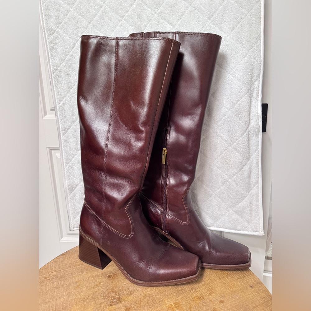 - Vince Camuto Wide Calf Sangeti Burgundy Boot